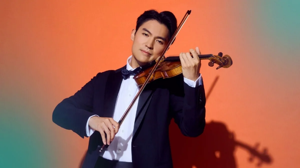 Ray Chen in Recital — official photograph from National Arts Centre